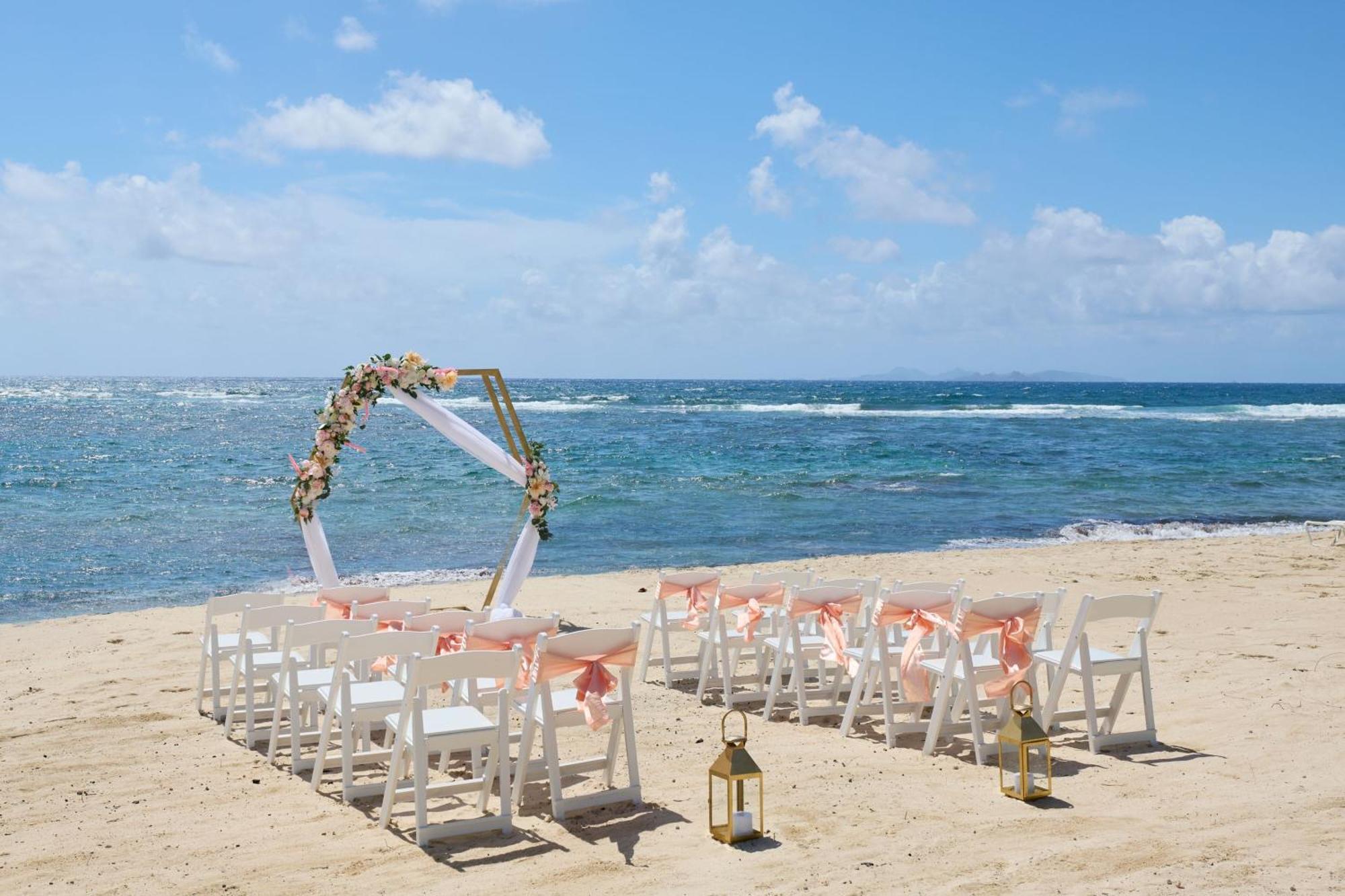 Jw Marriott St Maarten Beach Resort & Spa Dawn Beach Extérieur photo