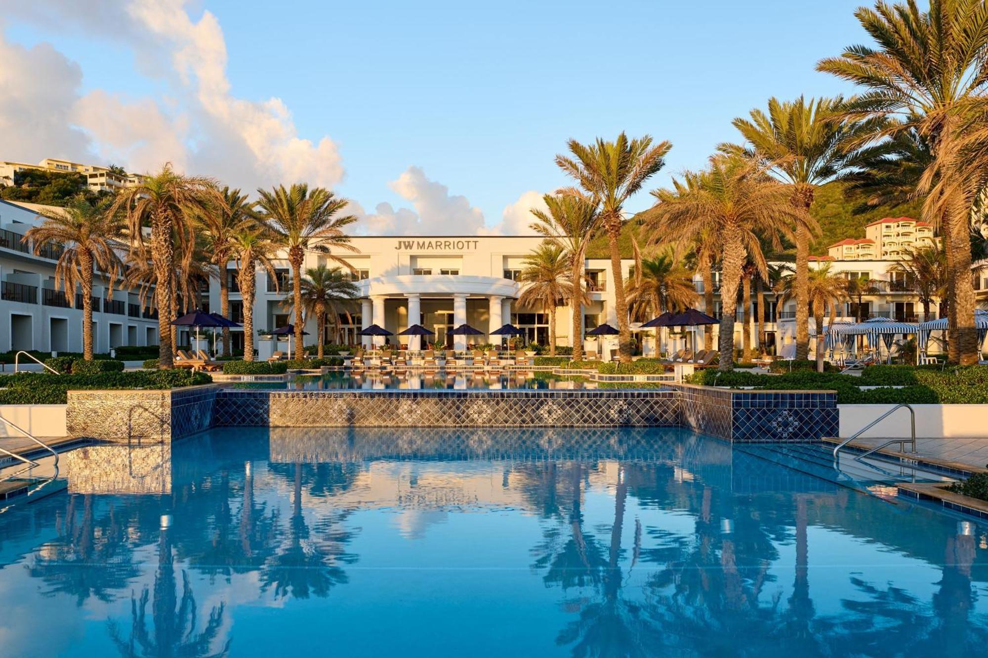 Jw Marriott St Maarten Beach Resort & Spa Dawn Beach Extérieur photo