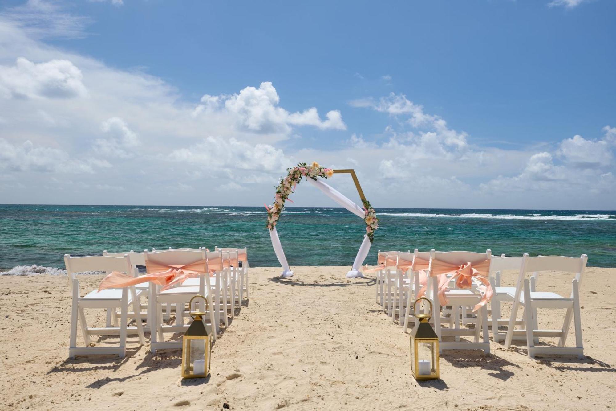 Jw Marriott St Maarten Beach Resort & Spa Dawn Beach Extérieur photo
